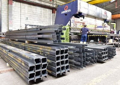 Tapasa 7- METER-LONG BENT SHEET METAL